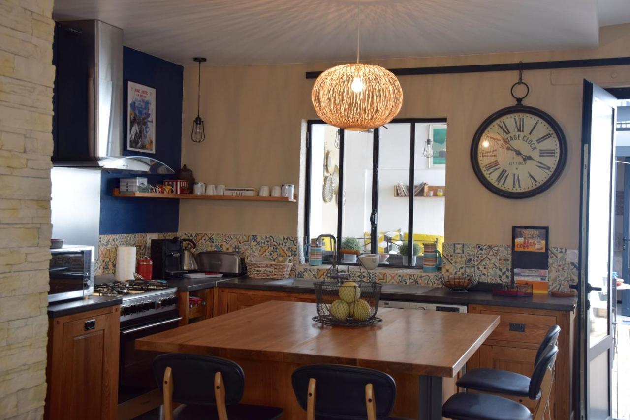 Le Petit Patio Bed & Breakfast เอก-มอร์ต ภายนอก รูปภาพ