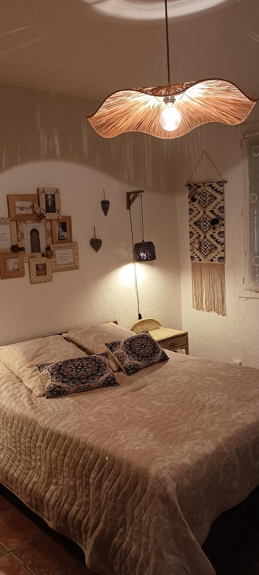 Le Petit Patio Bed & Breakfast เอก-มอร์ต ภายนอก รูปภาพ
